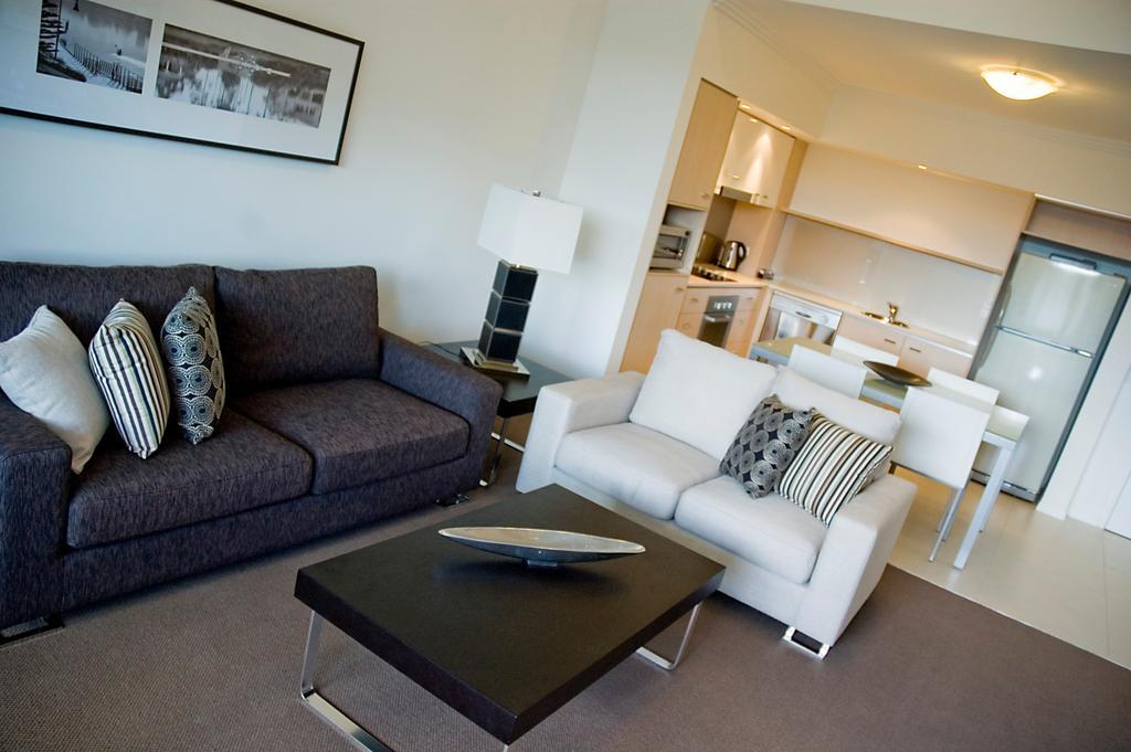 Chancellor Executive Apartments Gold Coast Extérieur photo