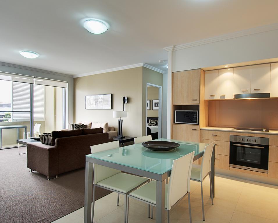 Chancellor Executive Apartments Gold Coast Extérieur photo